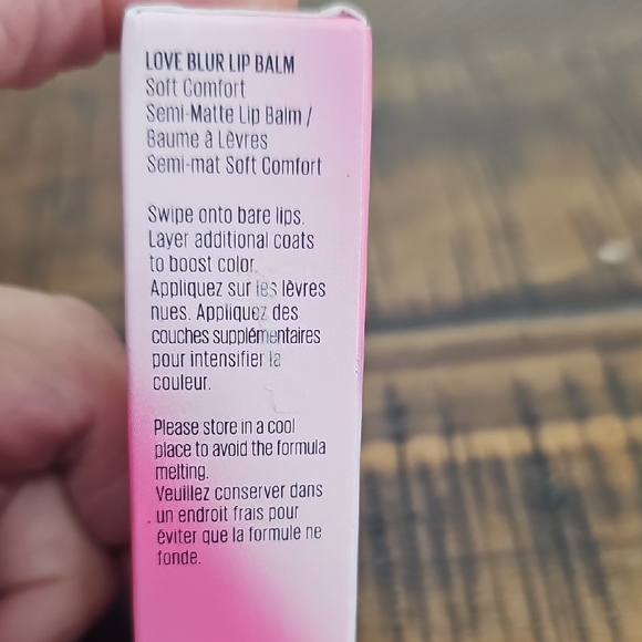 Love‎ Blur Soft Comfort Semi-Matte Lip Balm - Tangy Love NEW - Picture 12 of 12